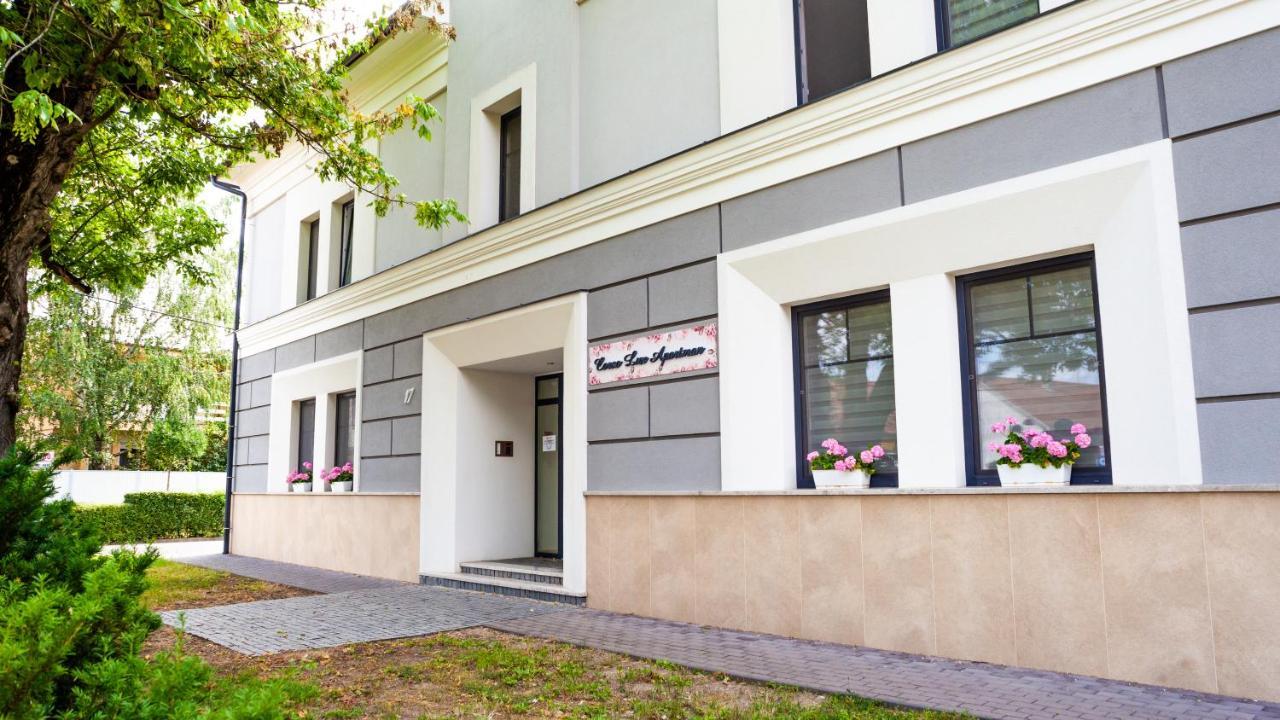 Corso Lux Apartman Gyula Exterior foto